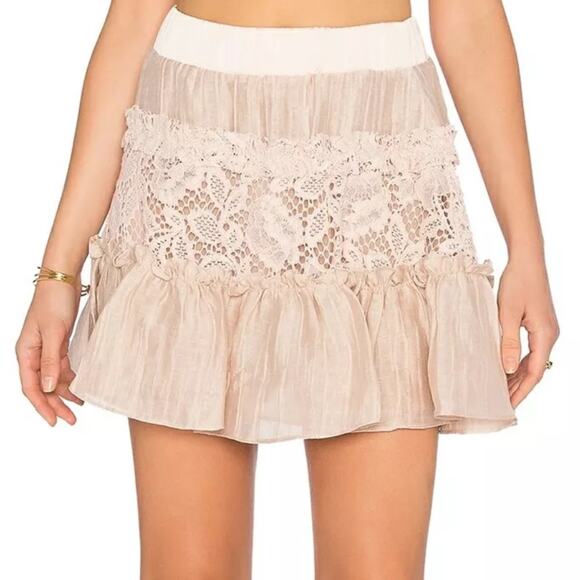 Alexis Women’s Mallory Intermix Blush Pink Lace Ruffled Tiered Mini Skirt Sz S - Picture 6 of 10